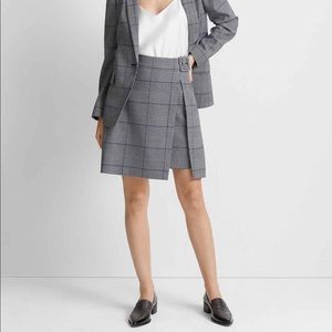 Club Monaco Size 2 Belted Kearuh Skirt Luxe Wool
